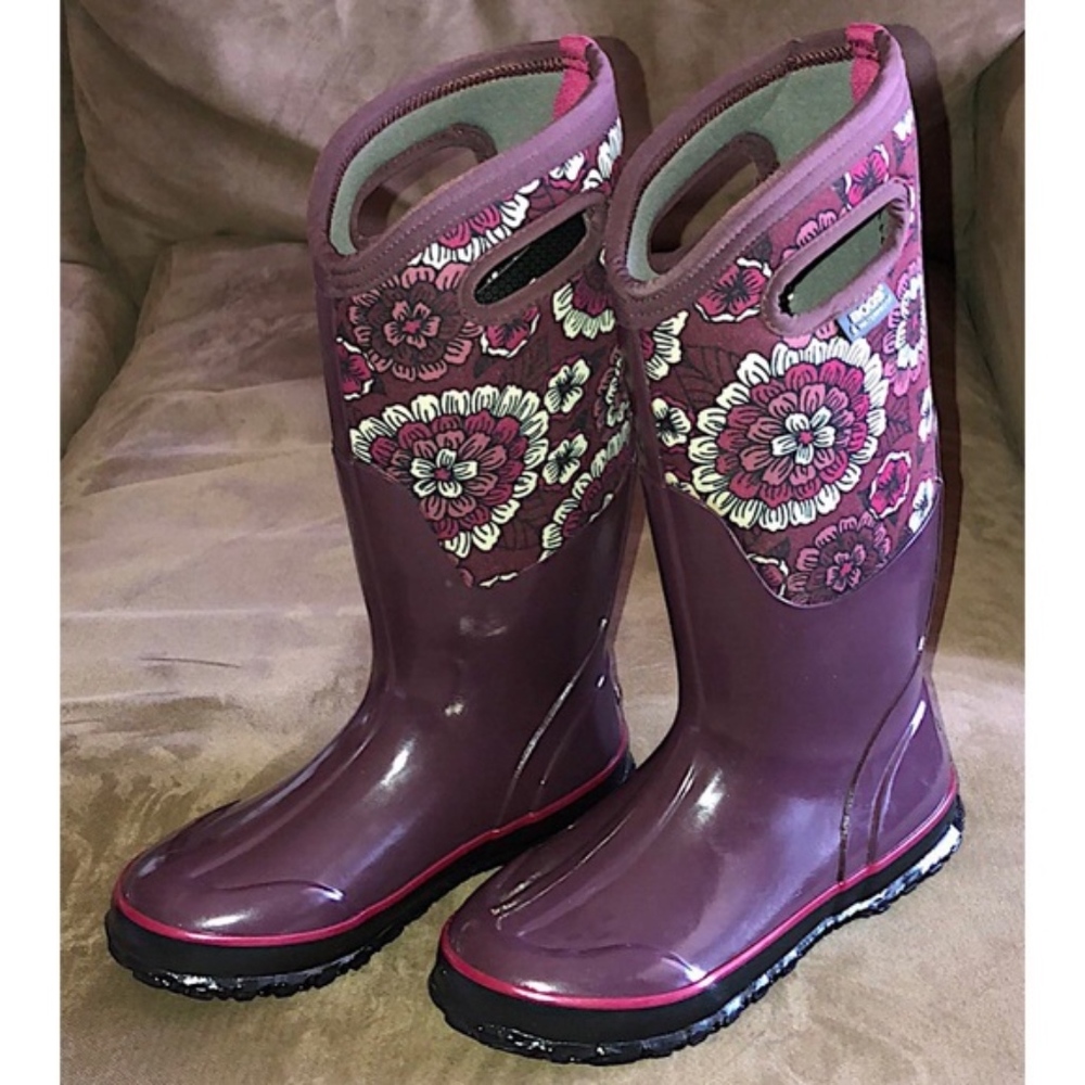 BOGS Purple Winter Boots - Warm & Waterproof!